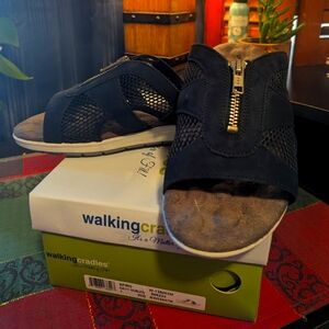 Walking Cradles Women's Spiro Nubuck sandals 7 WW Navy slide on NEW NWB Nice